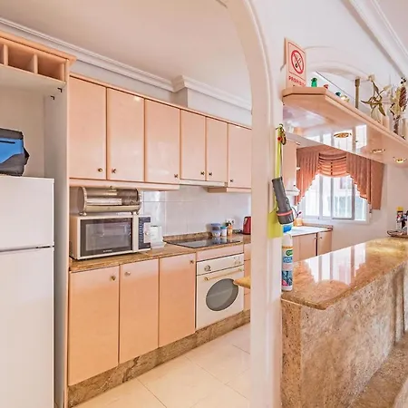 Executive 5 Star 2-bed In Apartman Benferri